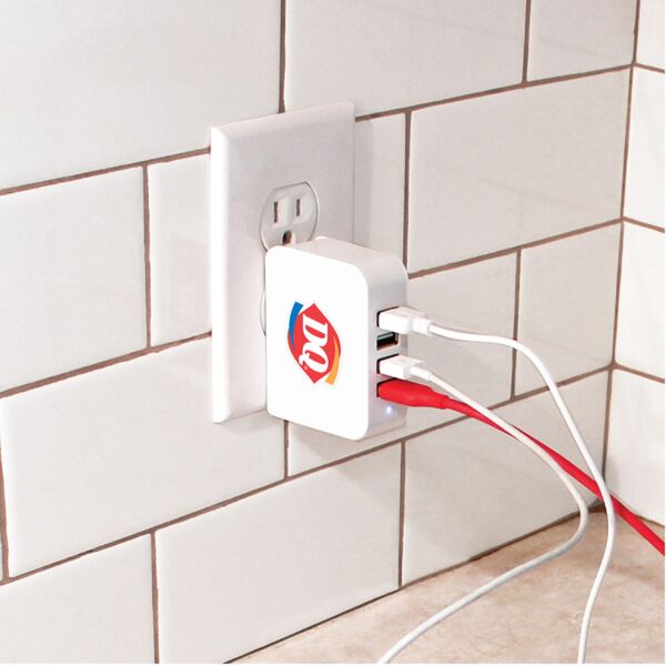 4Corners™ 4 USB Wall Plug Thumbnail
